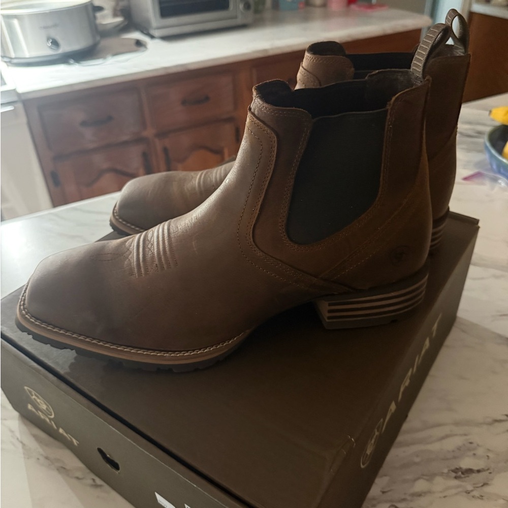 Ariat Men's Tan Leather Boots - Picture 4 of 7